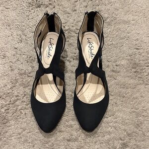 Life Stride Women's Classic Black Heels